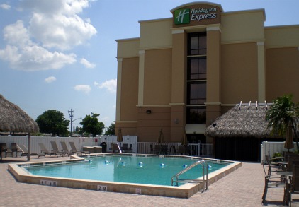 holiday inn cape coral